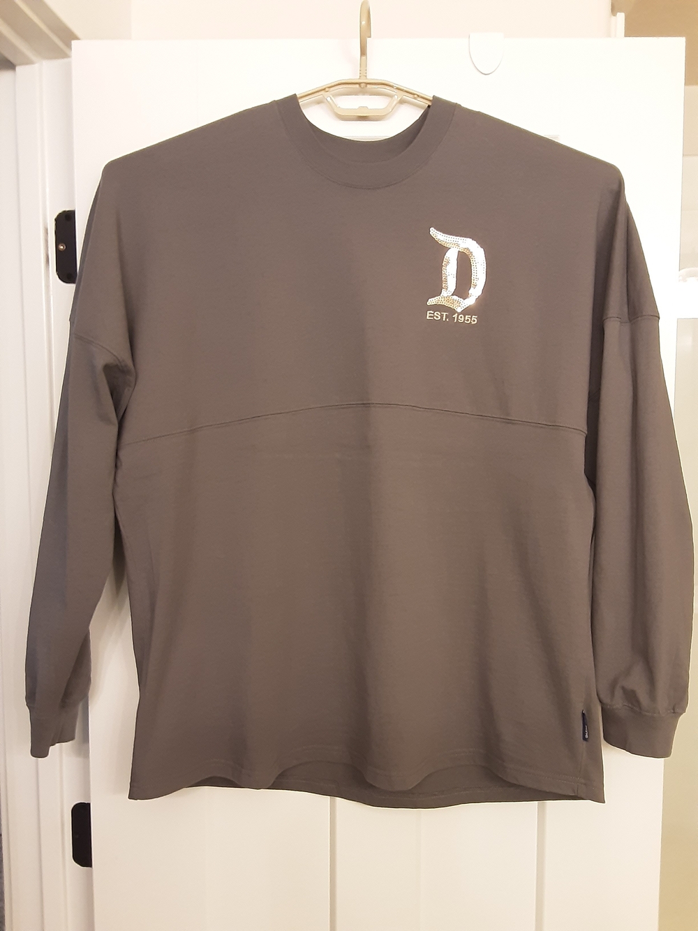 Disney Disneyland Resort Gray Spirit Jersey with Rose Gold Sequin Logo - Picture 4 of 5